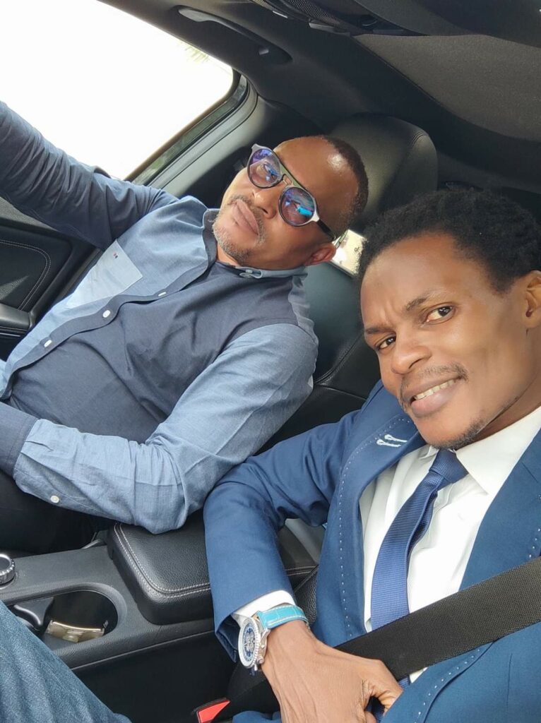 Article : Vous pouvez être le parent, l&rsquo;ami de quelqu&rsquo;un, mais être complètement un intrus dans son agenda