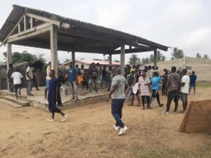 Article : Côte d’Ivoire : les populations d’Akrou dénoncent une mascarade du campement de Bapo